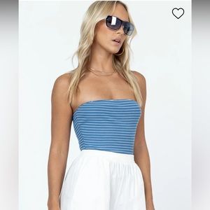NWOT Princess Polly Blue and White Stripe Bodysuit Size 4